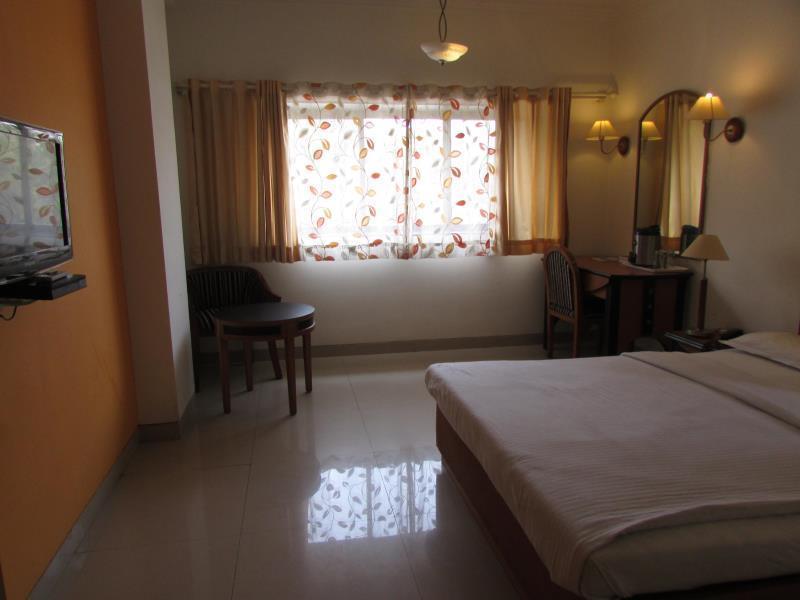נאסיק Hotel Grape City מראה חיצוני תמונה
