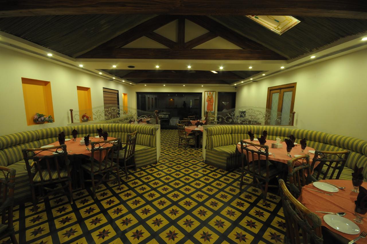נאסיק Hotel Grape City מראה חיצוני תמונה